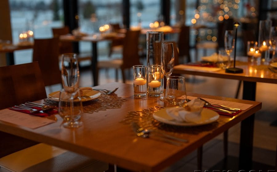 Večer v restauraci